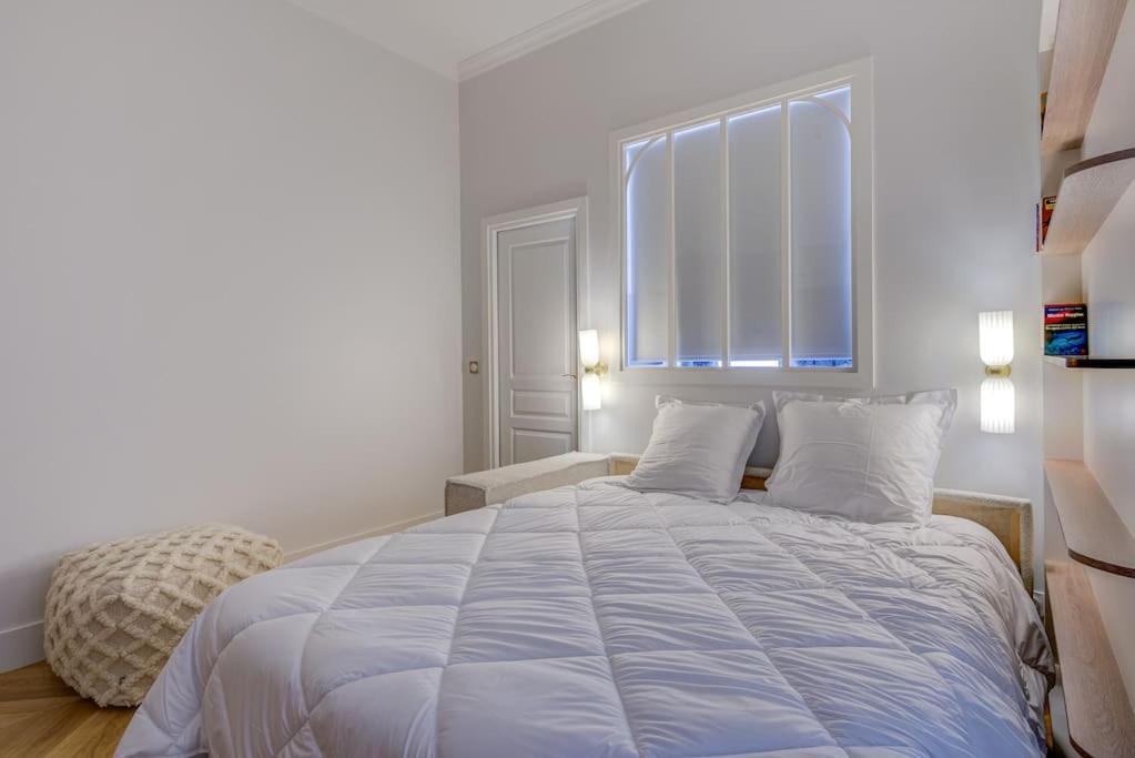 Apartment Luxurious - Champs Elysees - With Ac Paris